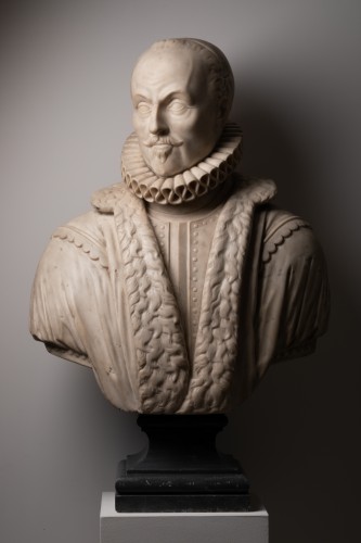 Buste en marbre – XVIIe siècle - Sculpture Style Louis XIII