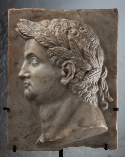 Presumed portrait of Domitian Marble bas-relief,  Italy 16th century - Sculpture Style Renaissance