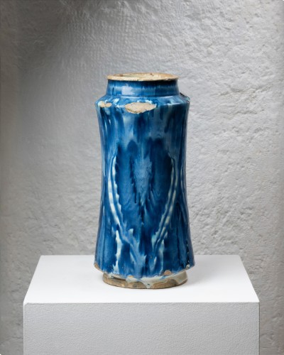 Porcelain & Faience  - Albarello al regalat – Spain 15th century