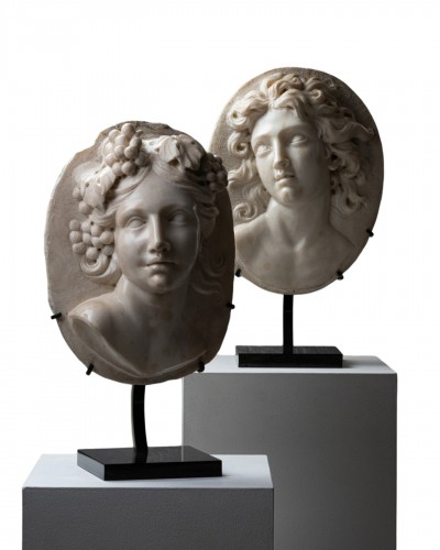 Paire de médaillons en marbre – Nord de l’Italie  XVIIe siècle