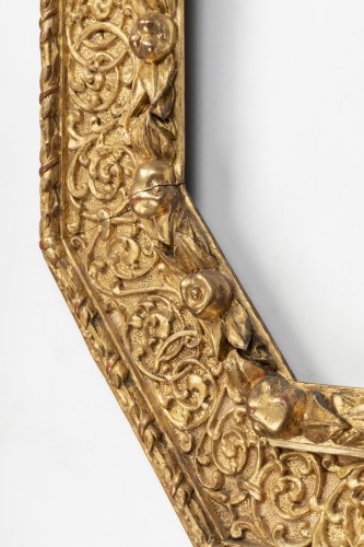 Cadre en bois doré octogonal - Piémont, Italie dernier quart du XVIe siècle - Objet de décoration Style 