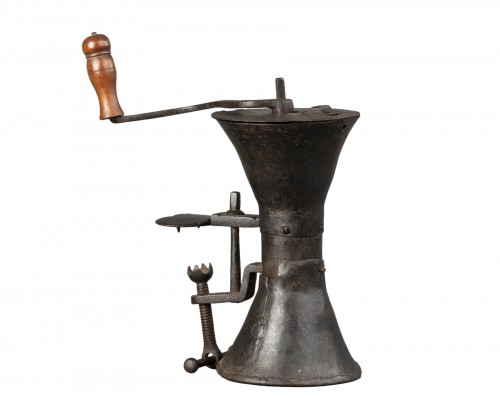 Moulin à café en fer forgé - France Louis XIV