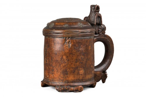 Mug in birch burr - Scandinavia End of the 17th century