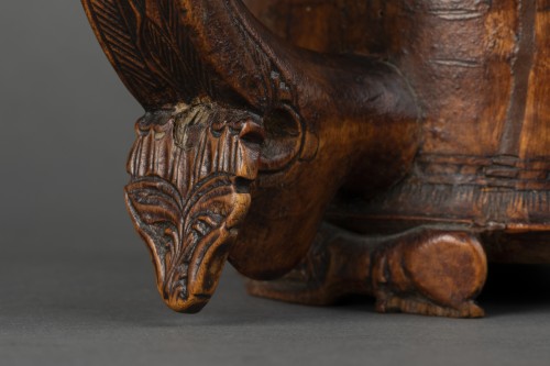 Chope en loupe de bouleau - Scandinavie Fin du XVIIe siècle - Galerie Alexandre Piatti