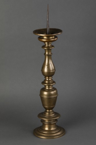 Luminaires Bougeoirs et Chandeliers - Pique-cierge en bronze doré - Toscane - fin du XVIe siècle