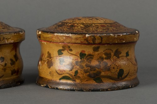 Pair of cartapesta boxes - Italy early 18th century - 