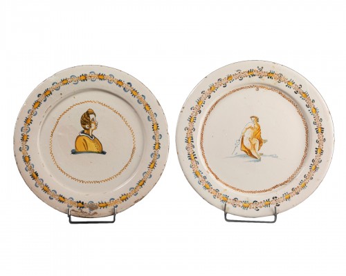 Two dishes "a compendiario" - Castelli - 17th century