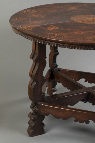 Antiquités - Table with the Torriani family&#039;s coat of arms - Lombardy 17th century