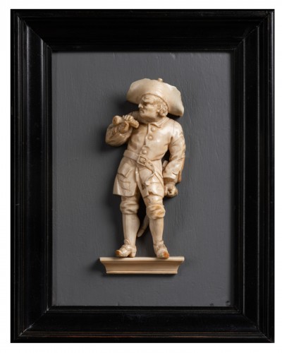 Ivory soldier - Germany 17th century