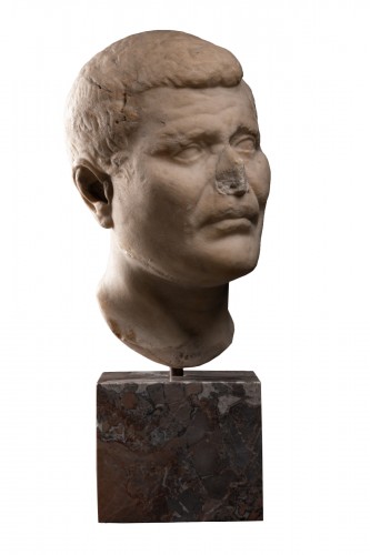 Tête en marbre – Empire romain 1er siècle avant J.C