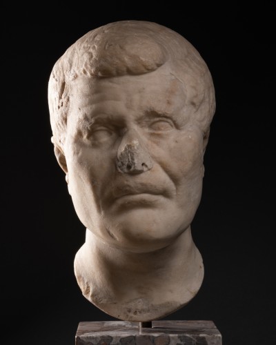 Tête en marbre – Empire romain 1er siècle avant J.C - Archéologie Style 
