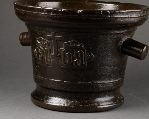 Antiquités - Bronze mortar - France - Circa 1500
