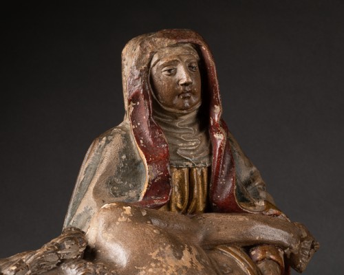 Moyen Âge - Vierge de Pitié - France, Champagne Pierre Calcaire et polychromie Circa 1500