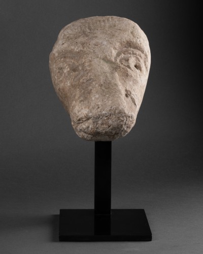 Sculpture Sculpture en Marbre - Modillon – marbre - France époque romane