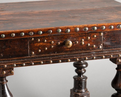 Renaissance - Table à tiroir bois de noyer - Émilie Romagne Fin XVIe siècle