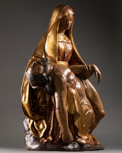 Pietà Attribué à Alonso Berruguete Bois doré et polychromé Espagne – Début XVIe - Sculpture Style Renaissance