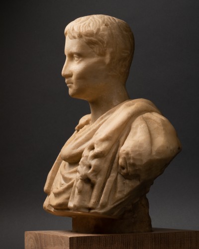 Antiquités - Bust in marble - 16th century Italy