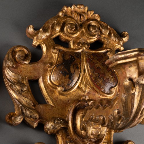  - Paire d’appliques armoriées enBois doré et polychromie – Italie XVIIe siècle