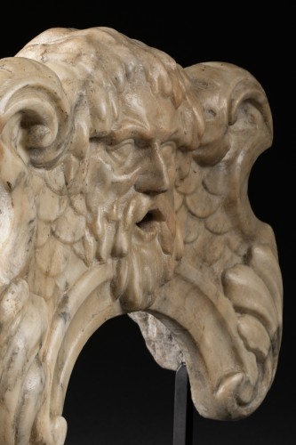 <= 16th century - Mascaron of a fountain Marble - Italy 16th century