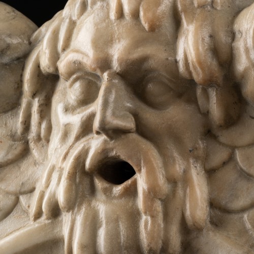 Antiquités - Mascaron de fontaine en marbre, Italie XVIe siècle
