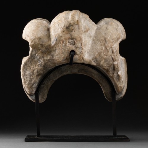 Antiquités - Mascaron of a fountain Marble - Italy 16th century