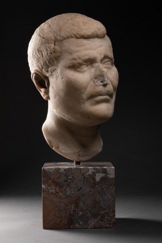 - Tête en marbre - Empire romain 1er siècle av. J.C.