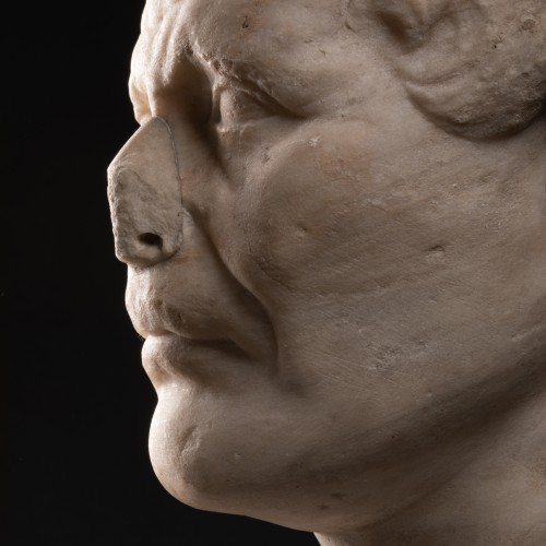 Antiquités - Tête en marbre - Empire romain 1er siècle av. J.C.
