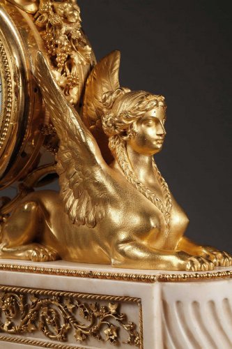 Horology  - A Louis XVI Female sphinxes clock