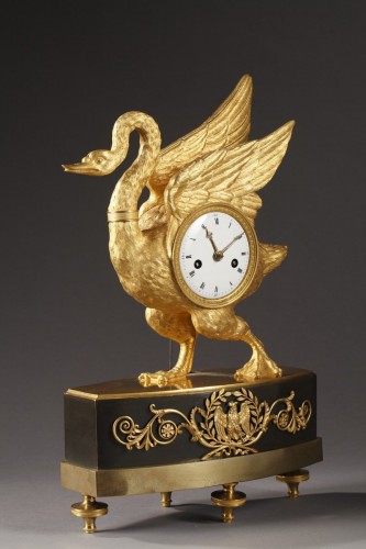 19th century - Swan clock of French Empire period