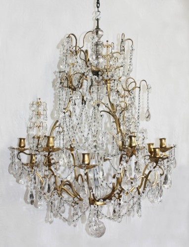 Rock crystal chandelier with C crowned