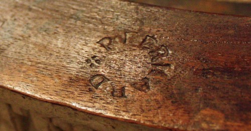 XVIIIe siècle - Fauteuil de cabinet à assise tournante par Pierre Bernard
