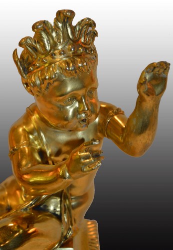 Feu en bronze doré "aux jeunes Satyres" - Galerie Berger