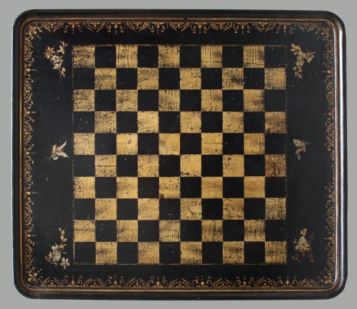 Antiquités - European Varnish Games Table