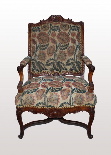 Pair of large armchairs with flat backs - Seating Style French Regence
