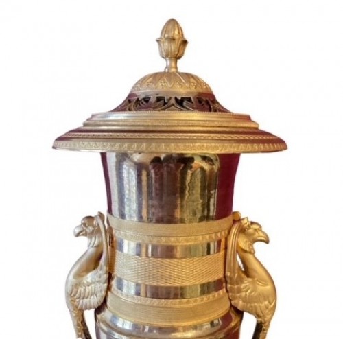 Antiquités - Pair of perfume burners, Empire period