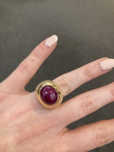 Bague en or, rubis et diamants -  Andrew Clunn - Bijouterie, Joaillerie Style Années 50-60