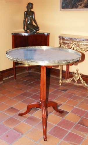 Louis XVI Period Solid Mahogany Pedestal Table - Furniture Style Louis XVI