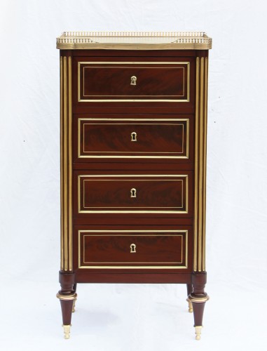 Chiffonnier Louis XVI, Estampillé F.SCHEY - Mobilier Style Louis XVI