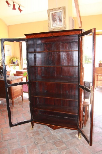 XVIIIe siècle - Bibliothèque d’époque Louis XV estampillée J. SCHMITZ