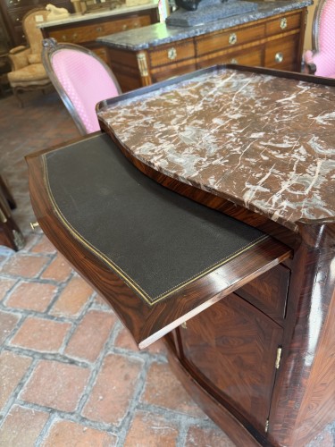 Antiquités - Small piece of furniture from the 18th century