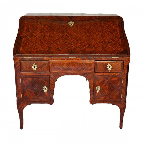 Bureau de pente d’époque Louis XV estampillé Marchand