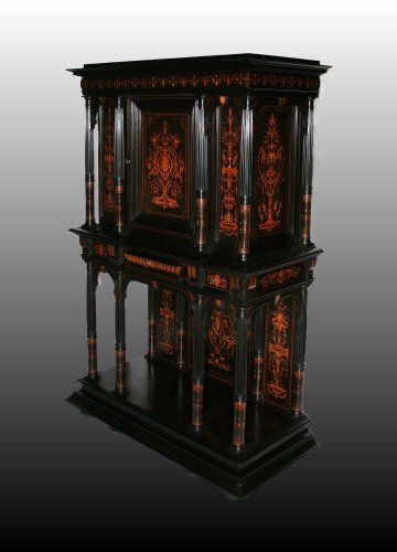 Cabinet Néo-Renaissance attribués à F. Linke - Mobilier Style Napoléon III