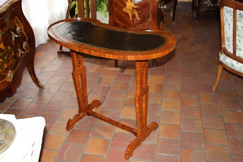 French Louis XVI Table &quot;Rognon&quot; Stamped JG SCHLICHTIG - 