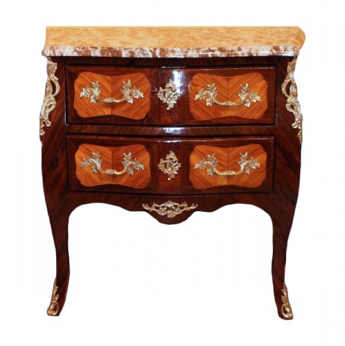 Commode « sauteuse » d’époque Louis XV