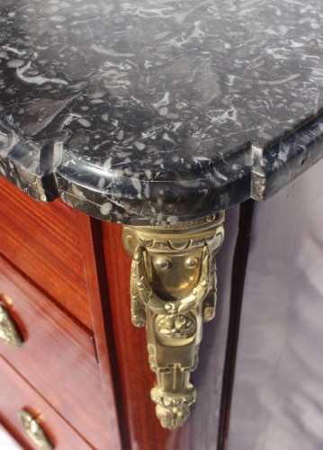 XVIIIe siècle - Commode d’époque Louis XVI Estampillée F.SCHEY