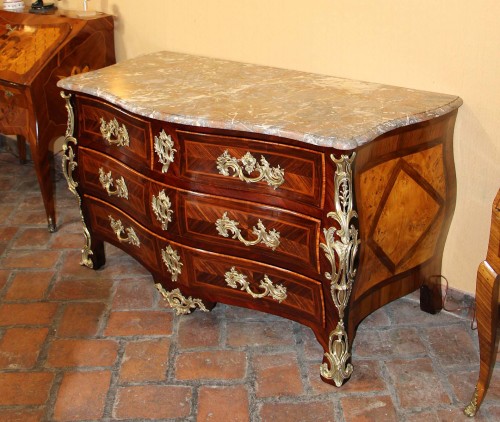 Furniture  - &quot;Tombeau&quot; chest of drawers Louis XV