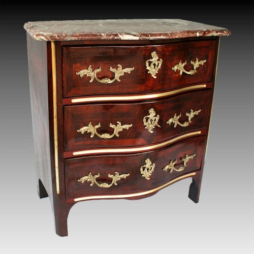 Commode d'époque XVIIIe, estampillée Guillaume Schwingkens - Mobilier Style Louis XV