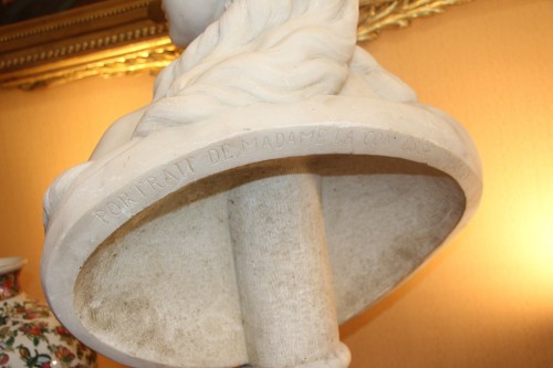 Sculpture  - Madame du Barry, White marble bust after Augustin Pajou (1730-1809),