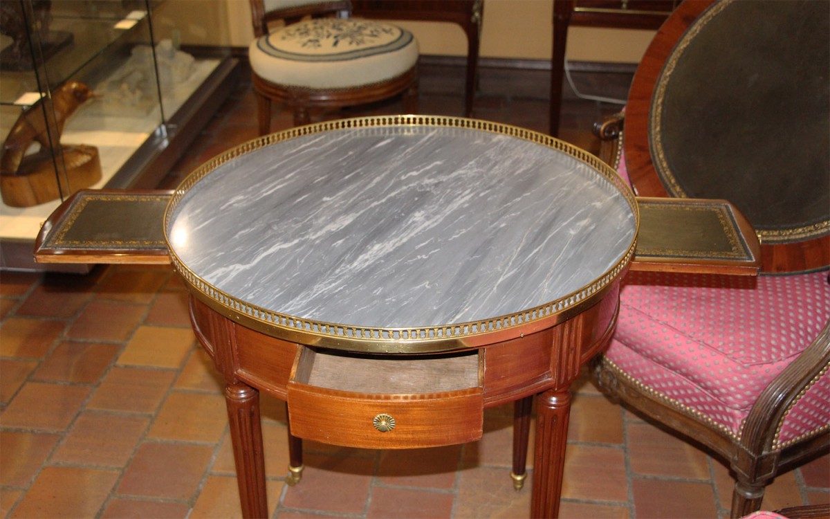 Table Bouillotte et son bouchon d'époque Louis XVI - XVIIIe siècle - N.94061
