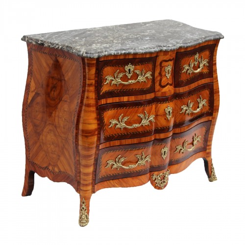 18th century - Rare Double Movement Commode, 18th Century